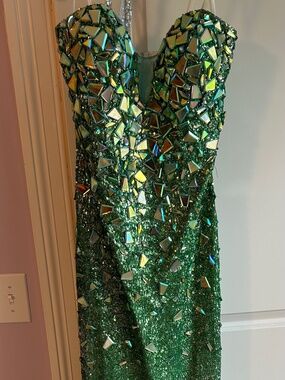Prom dress